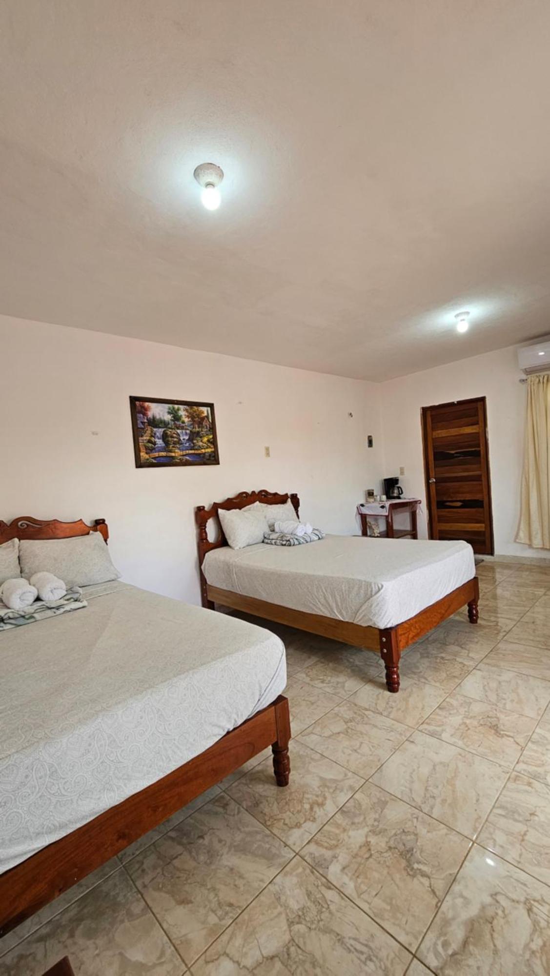 Hotel Casa Coral Bacalar Esterno foto