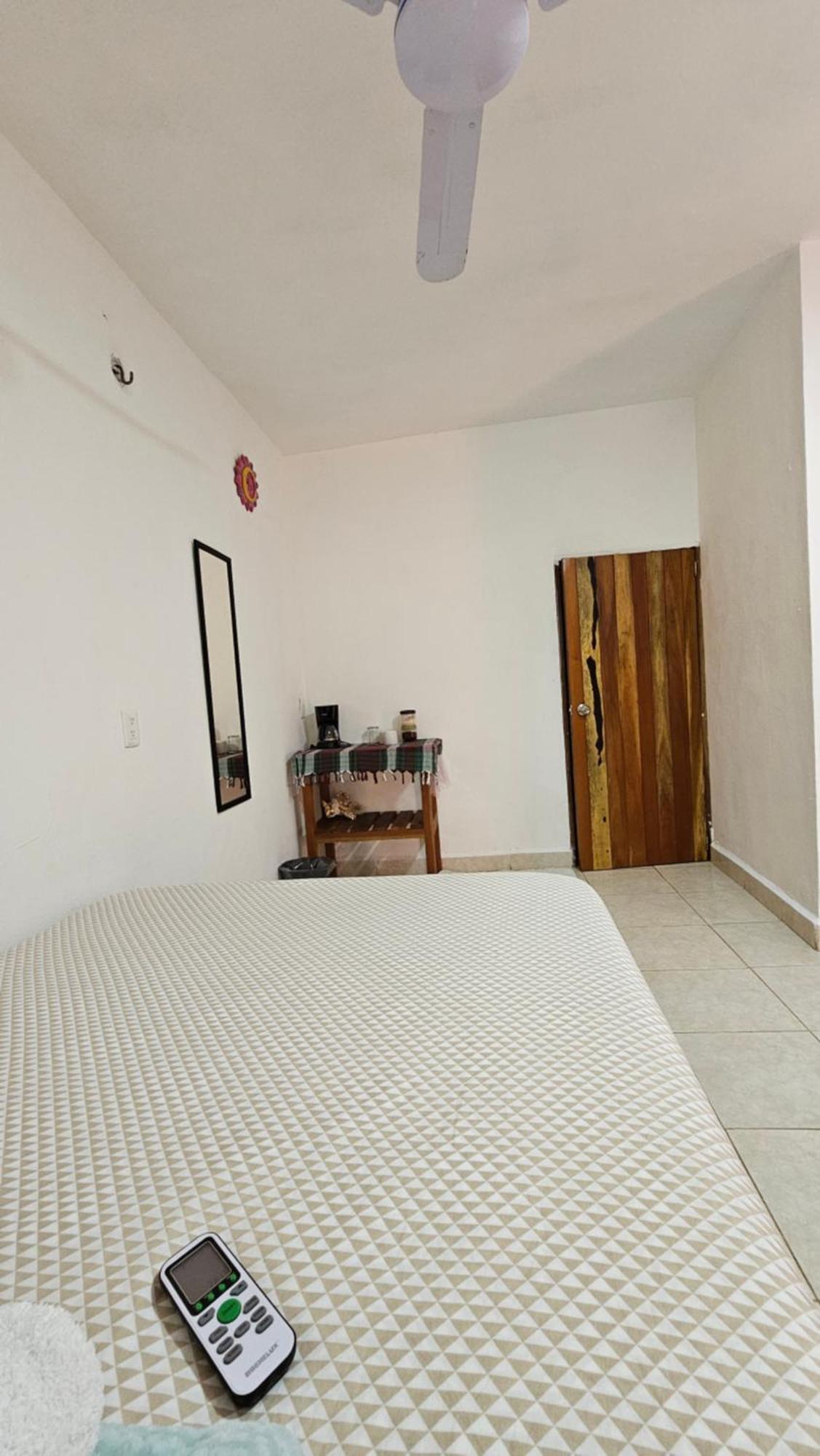 Hotel Casa Coral Bacalar Esterno foto